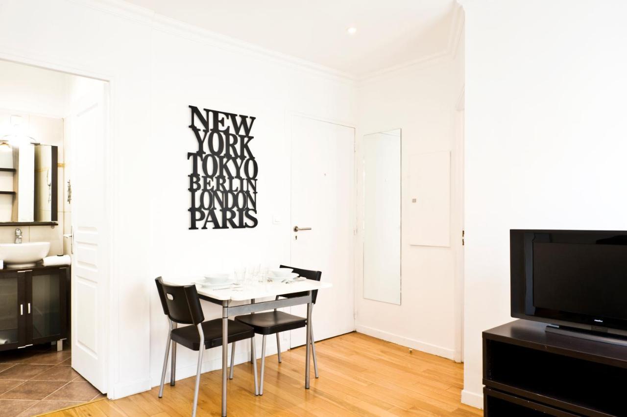 Pick A Flat'S Apartments In Batignolles - Rue Biot Παρίσι Δωμάτιο φωτογραφία