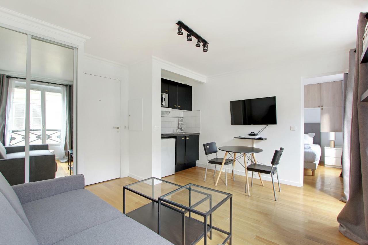 Pick A Flat'S Apartments In Batignolles - Rue Biot Παρίσι Εξωτερικό φωτογραφία